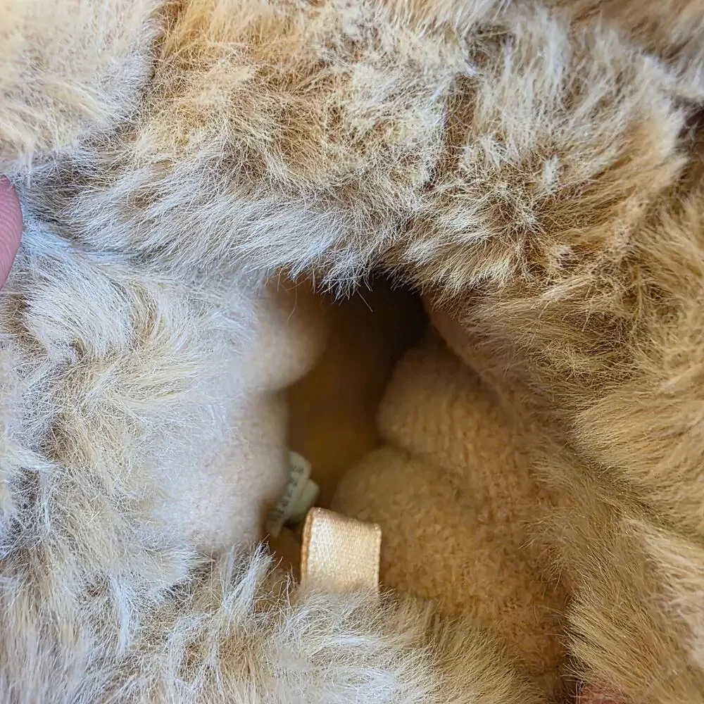babyGap Bear Slippers Kids Size 7 8 Tan Plush Cozy Animal Toddler House Shoes